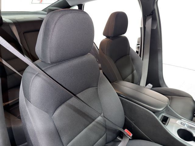 Used 2023 Chevrolet Malibu LT FWD image 13