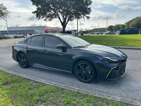 Certified 2025 Toyota Camry XSE FWD image 8