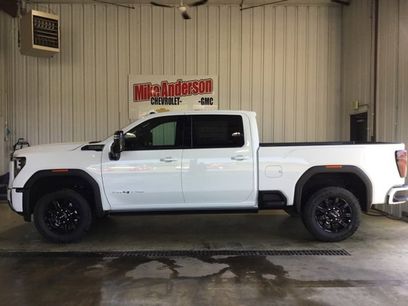 New 2025 GMC Sierra 2500 AT4 w/ AT4 Premium Plus Package