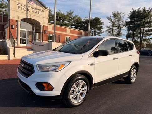 Used 2017 Ford Escape S image 1