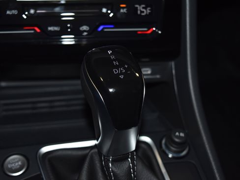 New 2026 Volkswagen Jetta SEL image 14