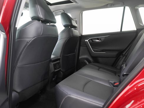 Used 2025 Toyota RAV4 Limited w/ Weather Package image 19