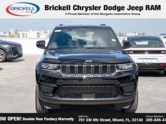 New 2025 Jeep Grand Cherokee Laredo X video 2