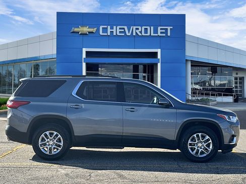 Certified 2020 Chevrolet Traverse LT image 5