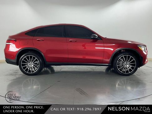 Used 2021 Mercedes-Benz GLC 300 4MATIC Coupe image 5