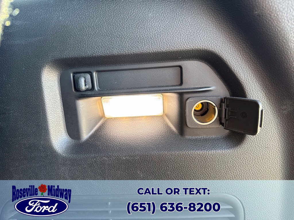 Used 2022 Ford Explorer XLT w/ Equipment Group 202A AWD/4WD image 36