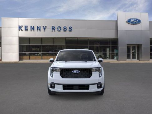 New 2026 Ford Maverick Lobo image 8