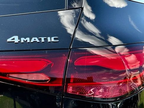 New 2027 Mercedes-Benz GLC 300 4MATIC image 14