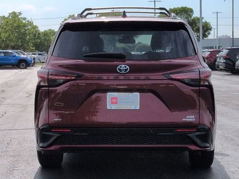 Certified 2022 Toyota Sienna XSE AWD/4WD image 6