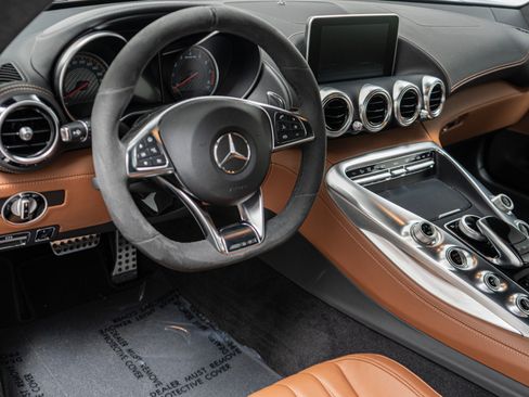 Used 2016 Mercedes-Benz AMG GT S image 13