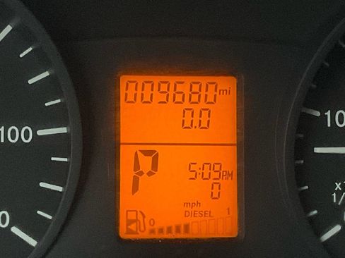 Used 2016 Freightliner Sprinter 3500 image 6