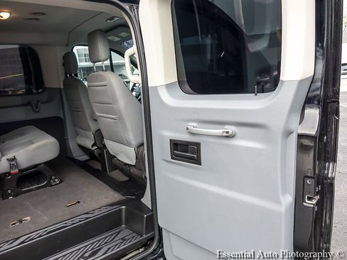 Used 2019 Ford Transit 350 XLT RWD image 23