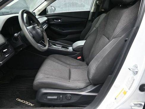 Certified 2023 Honda Accord EX image 13