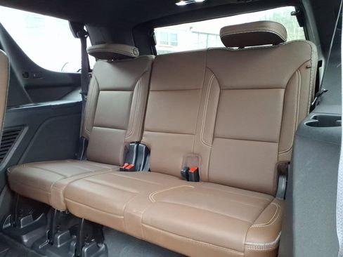 Used 2021 Chevrolet Tahoe High Country image 7