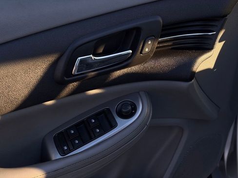 Used 2015 Chevrolet Malibu LS w/ Protection Package image 12