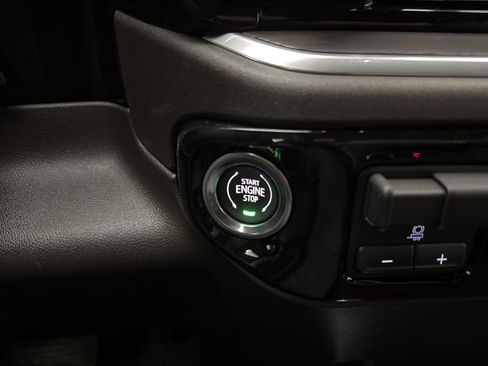 New 2026 GMC Sierra 1500 SLT w/ SLT Premium Plus Package image 43