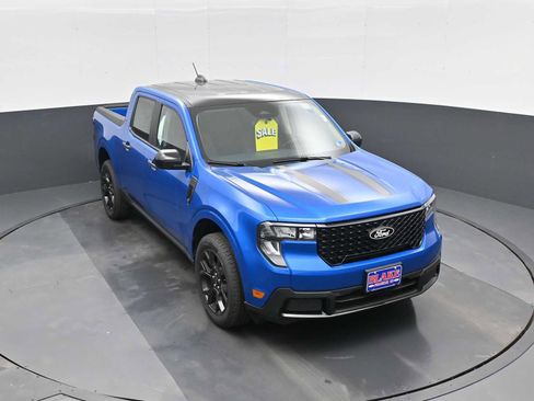 New 2025 Ford Maverick XLT w/ XLT Luxury Package image 10