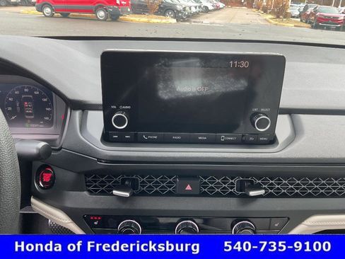 Certified 2023 Honda Accord EX image 32