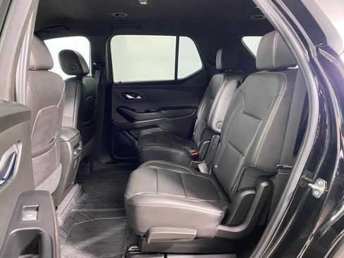 Certified 2023 Chevrolet Traverse LT w/ Midnight/Sport Edition image 28