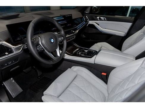New 2026 BMW X5 xDrive50e w/ Climate Comfort Package AWD/4WD image 56
