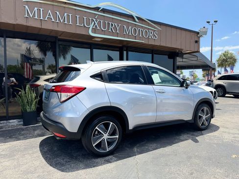 Used 2022 Honda HR-V EX image 13
