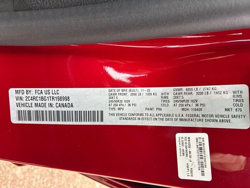 New 2026 Chrysler Pacifica Select w/ S Appearance Package image 29