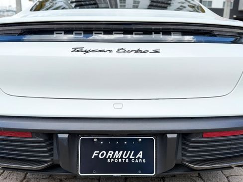 Used 2020 Porsche Taycan Turbo S image 19
