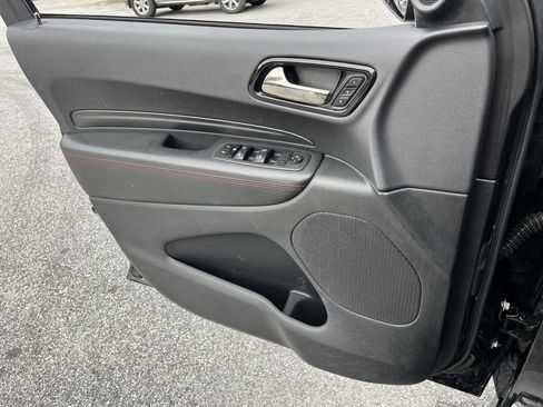 Used 2023 Dodge Durango GT image 13