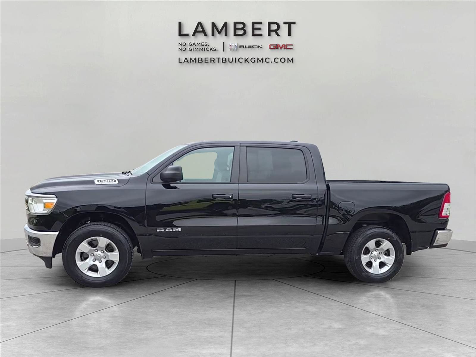 Used 2023 RAM 1500 Big Horn AWD/4WD image 2