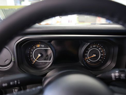 New 2026 Jeep Wrangler Unlimited Sport AWD/4WD image 39
