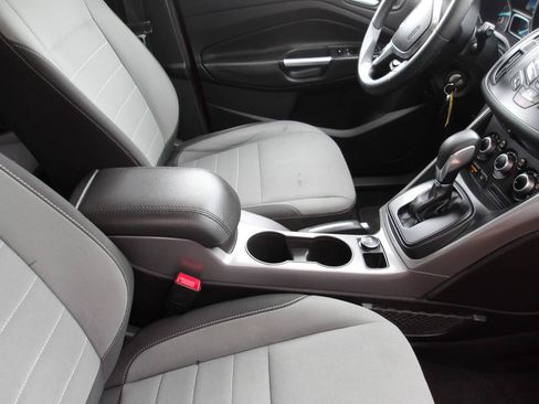 Used 2016 Ford Escape SE AWD/4WD image 18