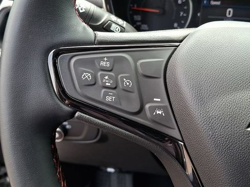 Used 2024 Chevrolet Equinox RS FWD image 18