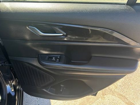 Used 2023 Jeep Grand Cherokee Altitude image 15