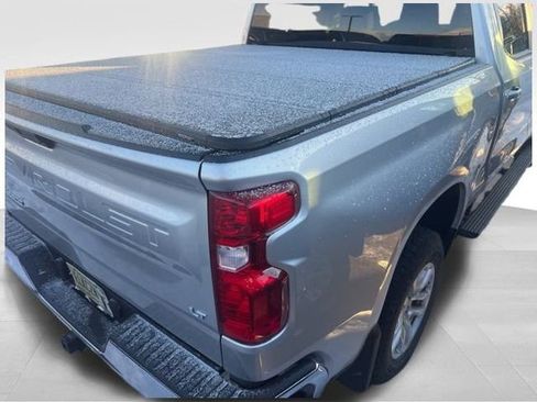 Used 2020 Chevrolet Silverado 1500 LT w/ All-Star Edition image 9