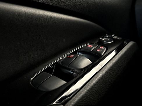 Used 2023 Nissan Altima 2.5 SV image 17