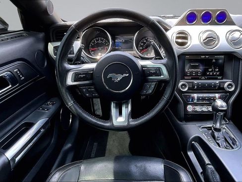 Used 2015 Ford Mustang GT Premium RWD image 5