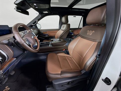 Used 2025 Ford Expedition King Ranch image 12