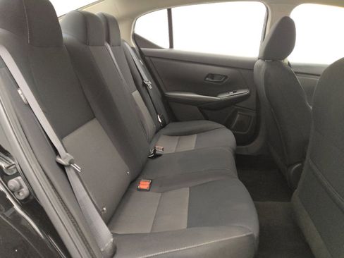 Used 2024 Nissan Sentra SV FWD image 19