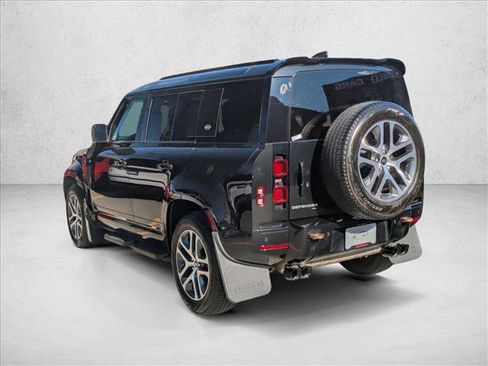 Used 2022 Land Rover Defender 110 XS Edition image 8