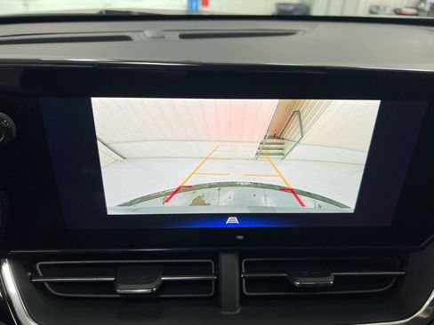 Used 2025 Chevrolet Trax RS w/ Driver Confidence Package image 15