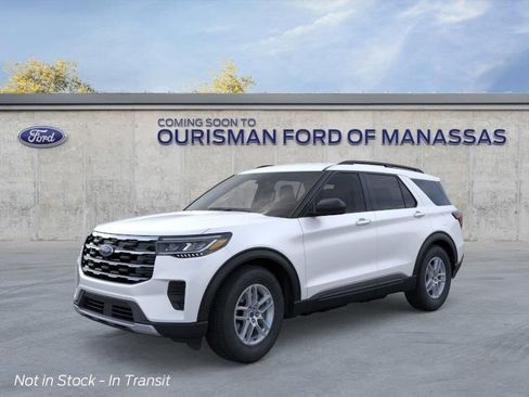 New 2026 Ford Explorer Active AWD/4WD image 8