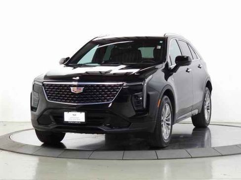 Certified 2025 Cadillac XT4 Premium Luxury image 1
