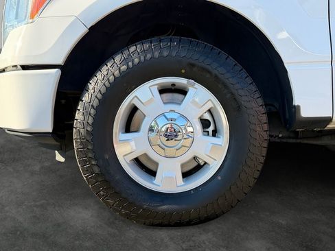 Used 2014 Ford F150 STX w/ Trailer Tow Package RWD image 4