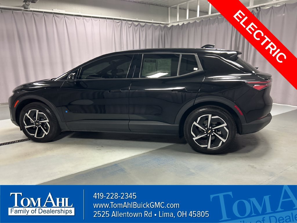 Used 2025 Chevrolet Equinox EV LT FWD image 4