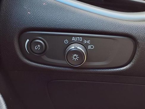 Used 2024 Chevrolet Malibu LT image 26