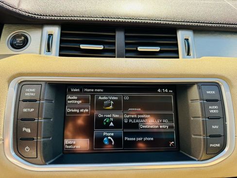 Used 2015 Land Rover Range Rover Evoque Pure Premium AWD/4WD image 40