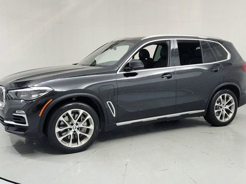 Used 2021 BMW X5 xDrive45e w/ Premium Package image 2