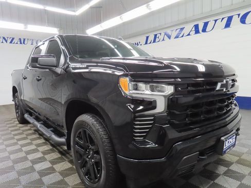 Used 2024 Chevrolet Silverado 1500 RST w/ Convenience Package II image 3
