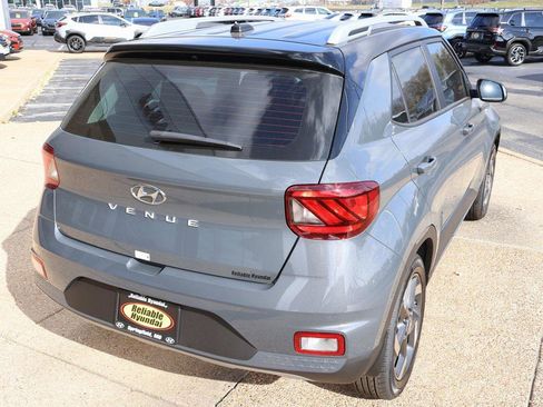 New 2026 Hyundai Venue SEL image 6