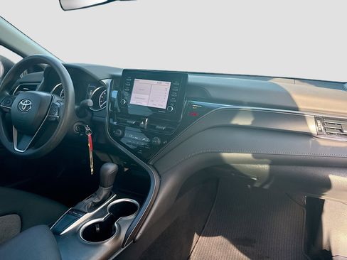 Used 2023 Toyota Camry LE image 29